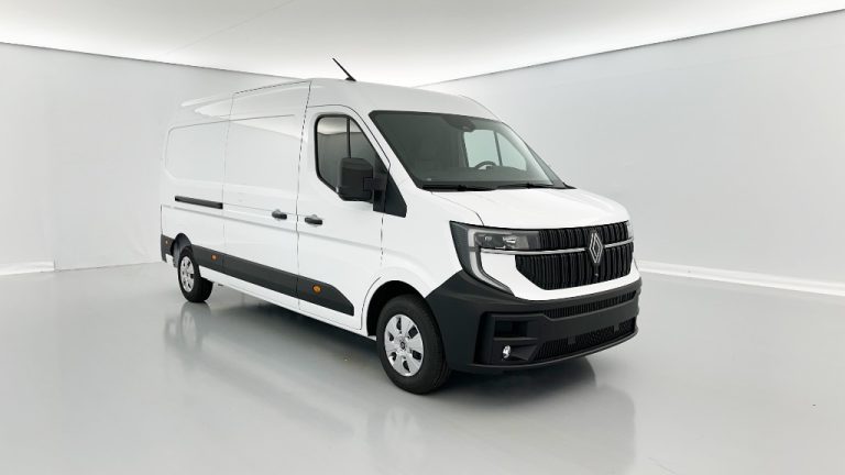 RENAULT MASTER IV 3500 L3H2 2.0 BlueDci 130ch Extra - vue 1
