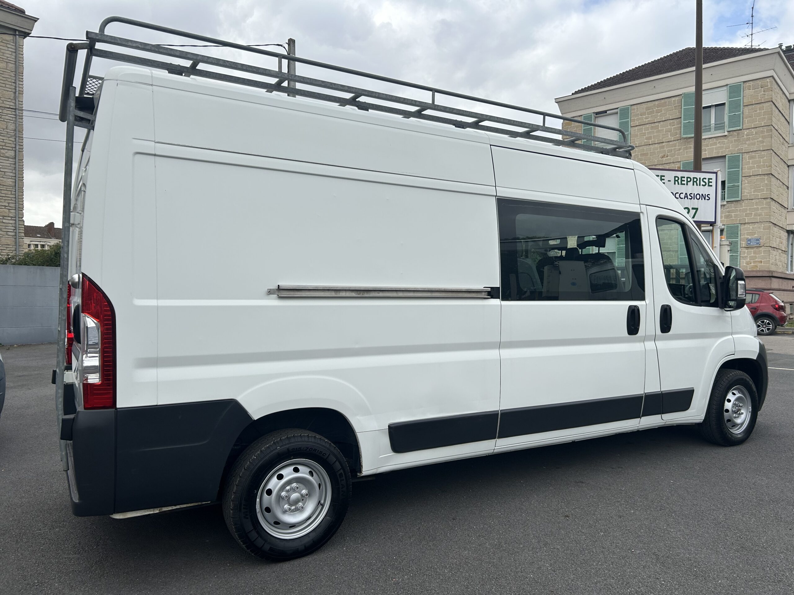 Citroën Jumper Cabine Approfondie 35 L3H2 3.0 HDi 180 FAP Club 7 places